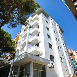 New Akileda Hotel Golem (Tirana)